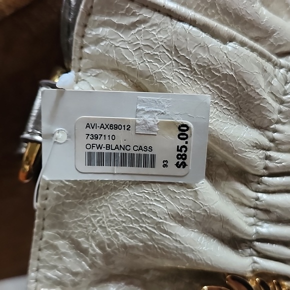 Handbag - Picture 2 of 5